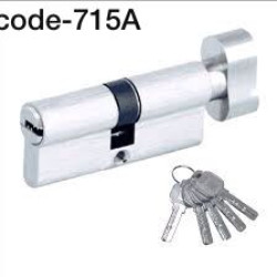 715A-lock cylender 70mm with key